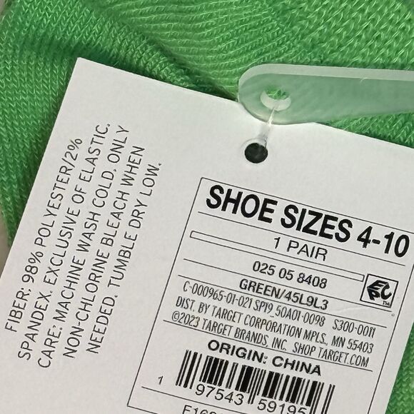 Set of 2 St Patrick’s Day Low Cut Leprechaun Shamrock Green Socks For Women NEW! - Picture 8 of 8